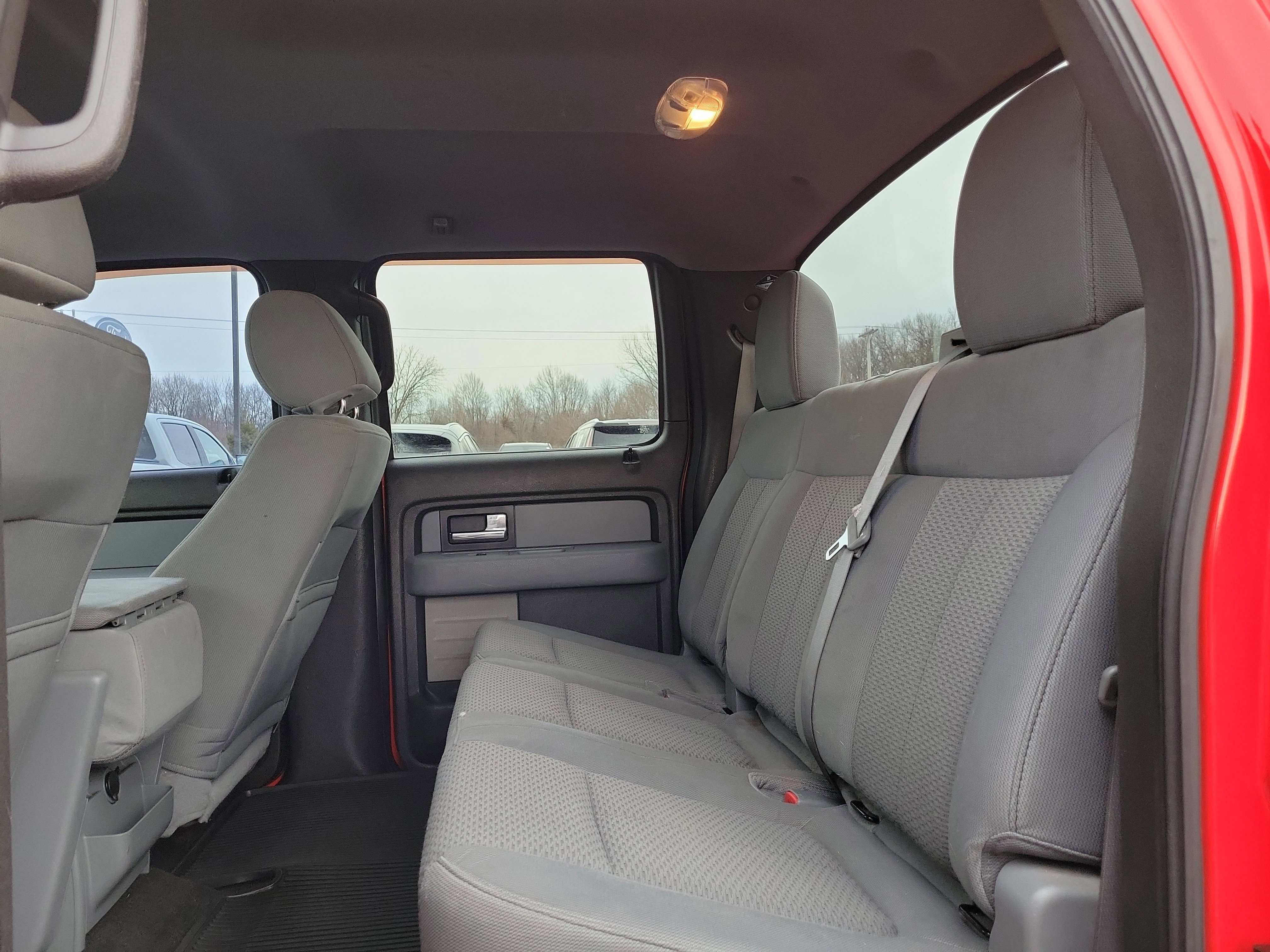 Used 2012 Ford F150 XLT w/ XLT Chrome Pkg image 11