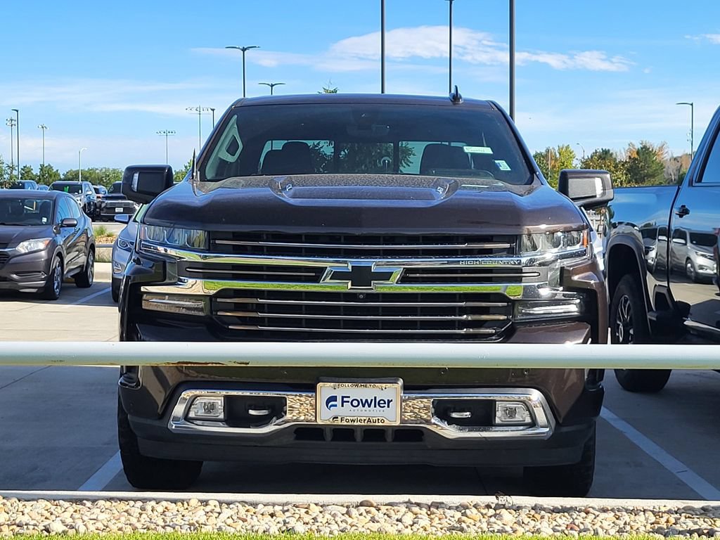 Used 2019 Chevrolet Silverado 1500 High Country w/ Technology Package AWD/4WD image 2