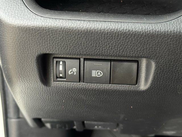 Used 2023 Toyota RAV4 XLE image 24