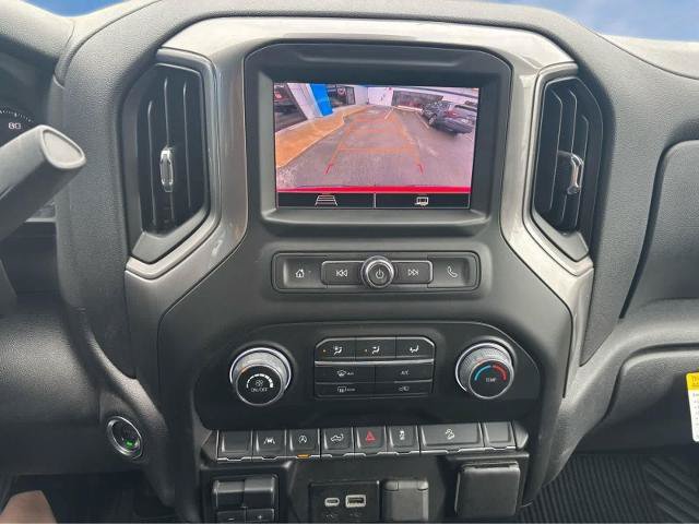 Used 2025 Chevrolet Silverado 1500 Custom Trail Boss w/ LPO, Dark Essentials Package AWD/4WD image 32