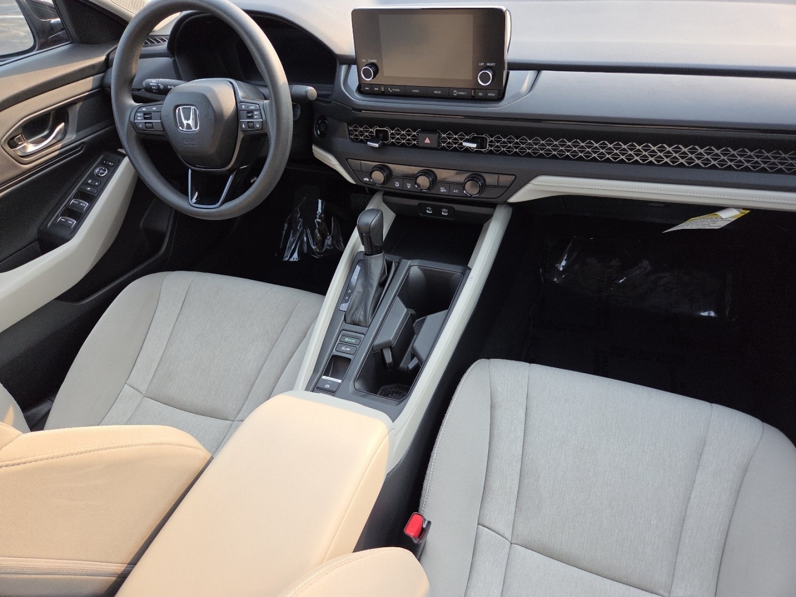 Certified 2025 Honda Accord SE image 26