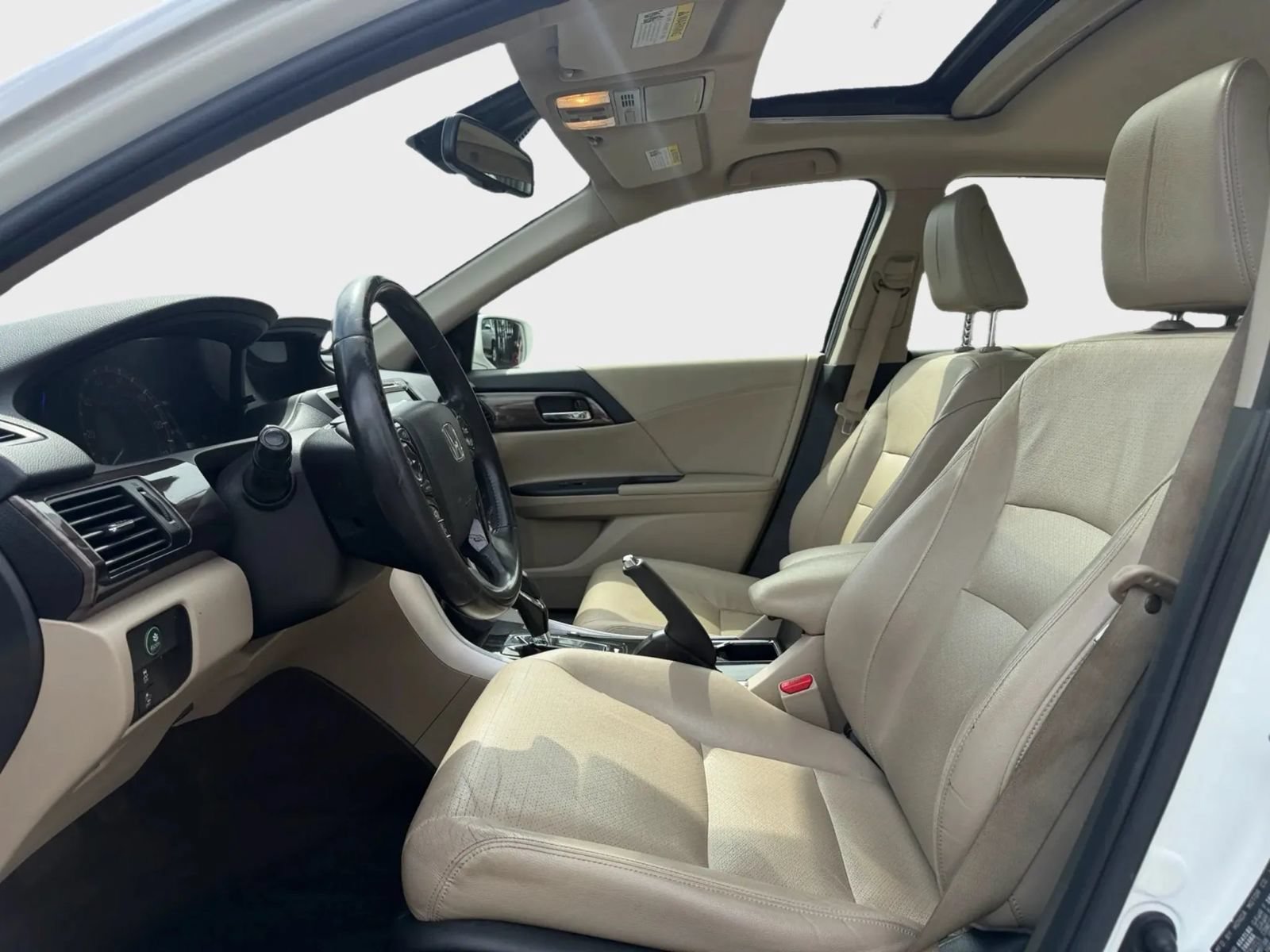Used 2017 Honda Accord EX-L image 9