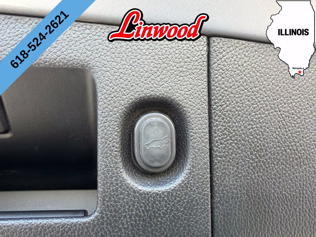 Used 2017 Chevrolet Tahoe LT AWD/4WD image 15