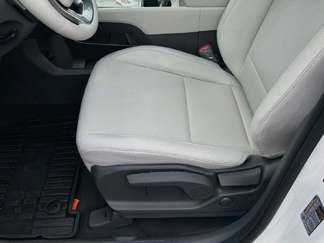 New 2027 Hyundai Santa Fe SE FWD image 19