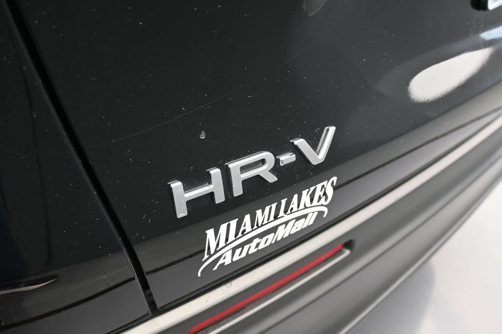 Used 2025 Honda HR-V LX image 40