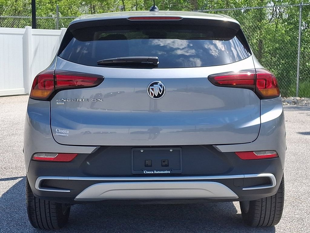 Used 2023 Buick Encore GX Preferred w/ Cold Weather Comfort Package AWD/4WD image 8