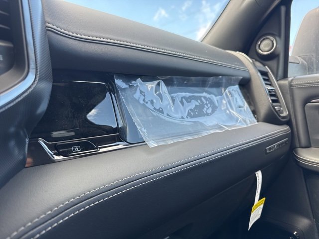 New 2025 RAM 2500 Limited image 21