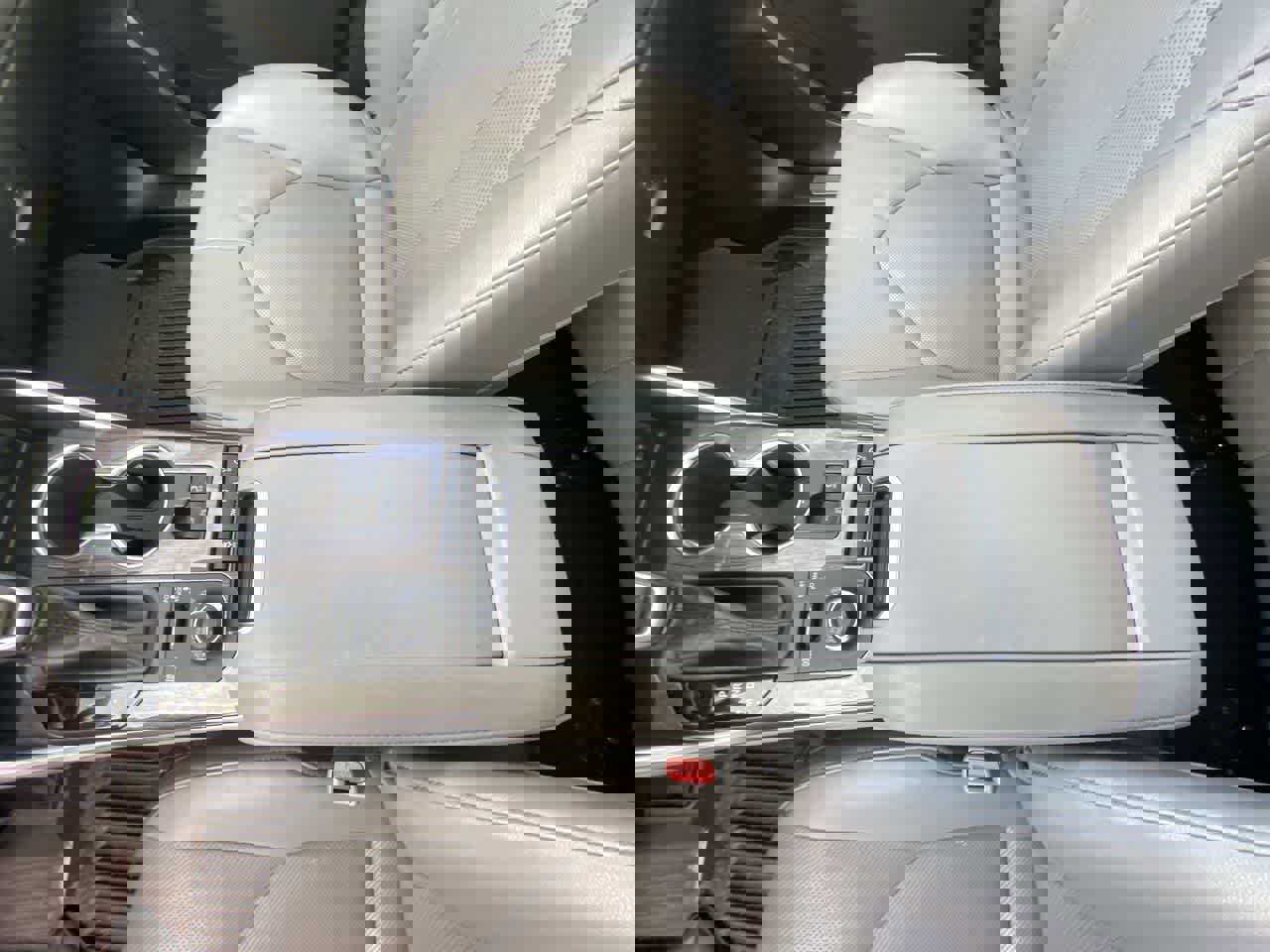 Used 2022 Toyota Highlander Limited image 20