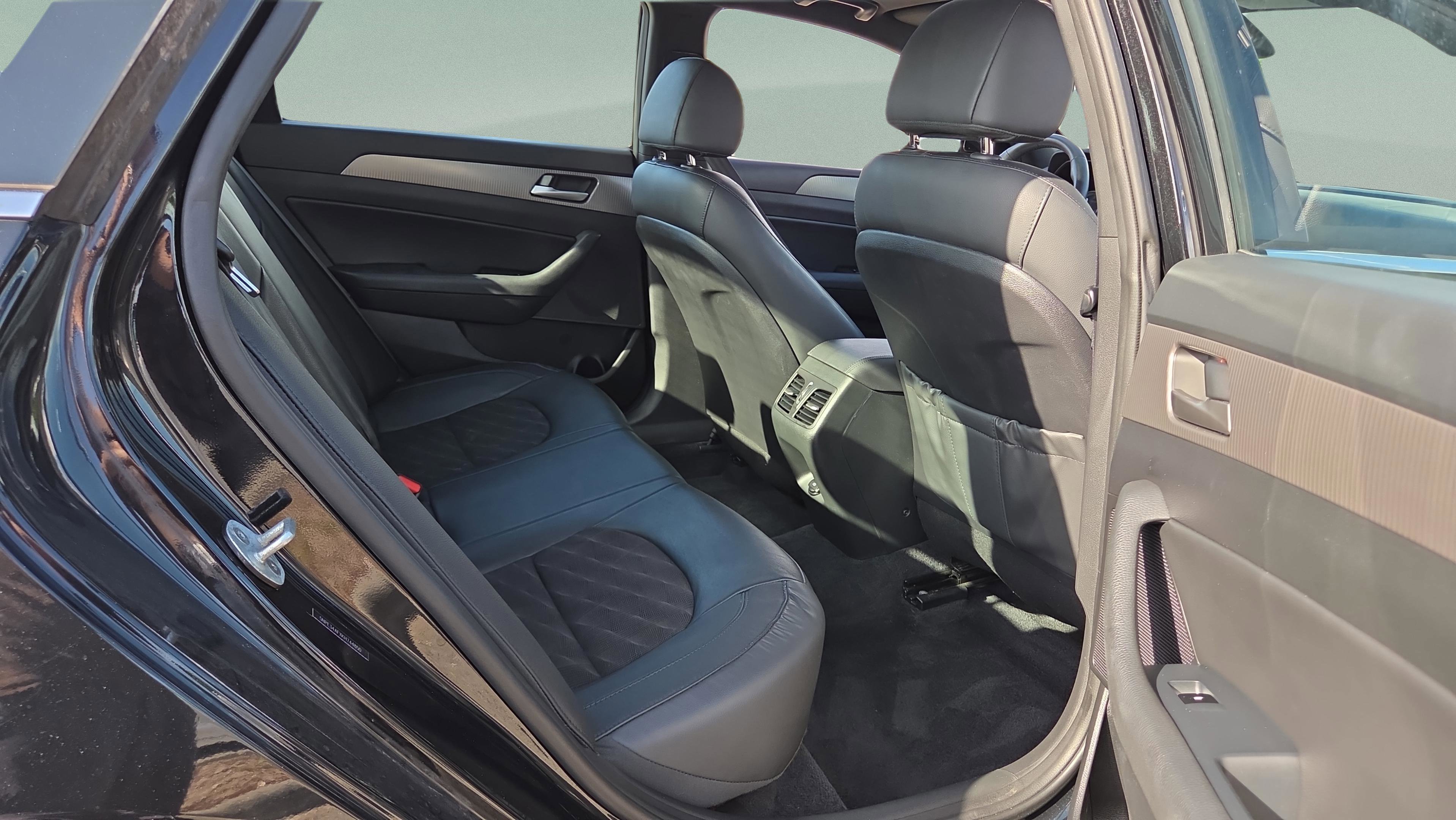 Used 2019 Hyundai Sonata Sport w/ Tech Package 03 FWD image 15
