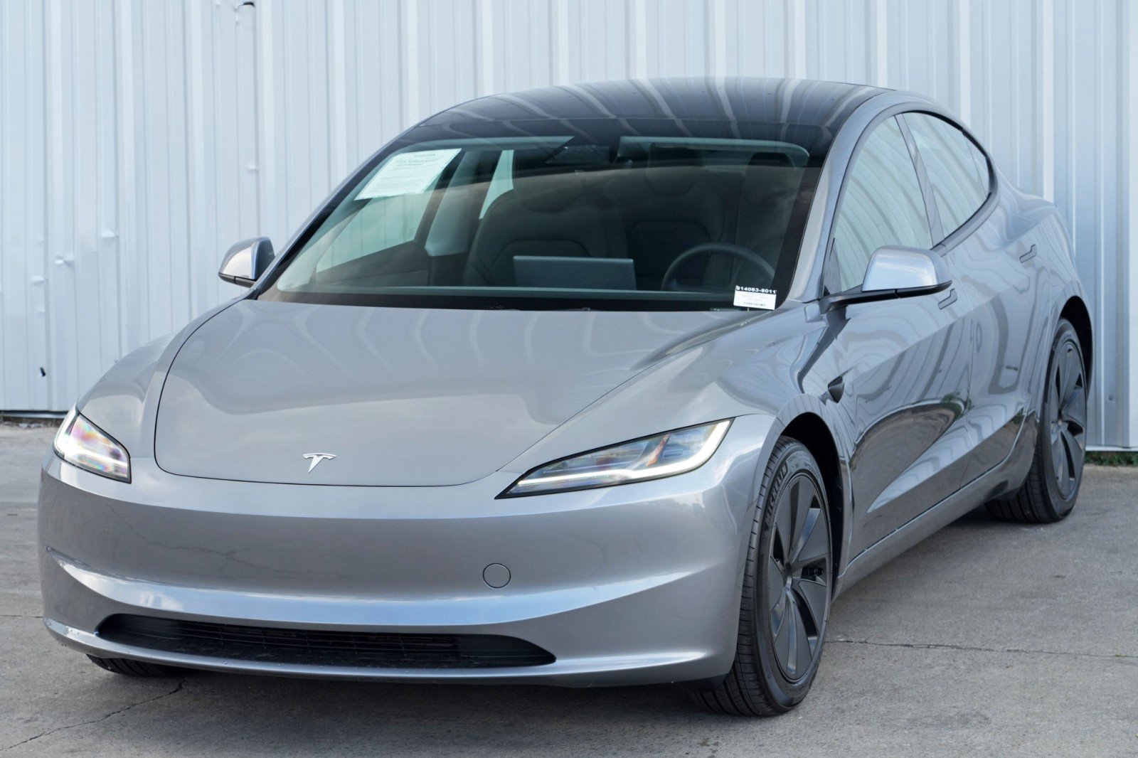 Used 2025 Tesla Model 3 Long Range image 52