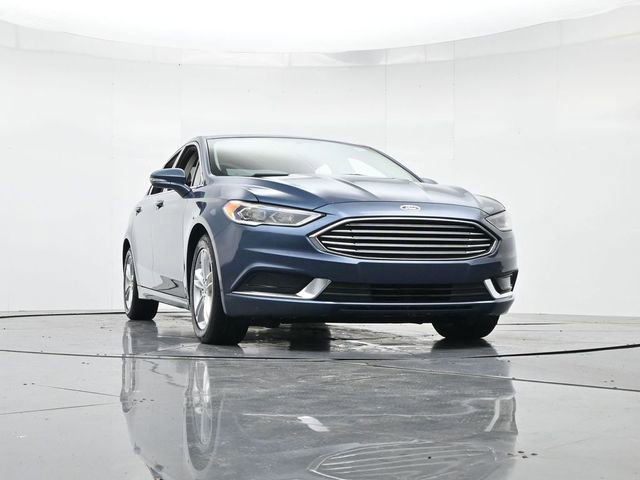 Used 2018 Ford Fusion SE image 32