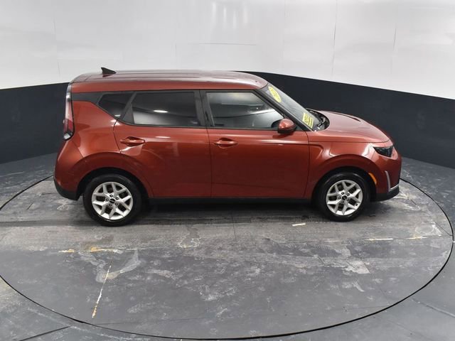 Used 2023 Kia Soul LX w/ Option Group 015 image 38