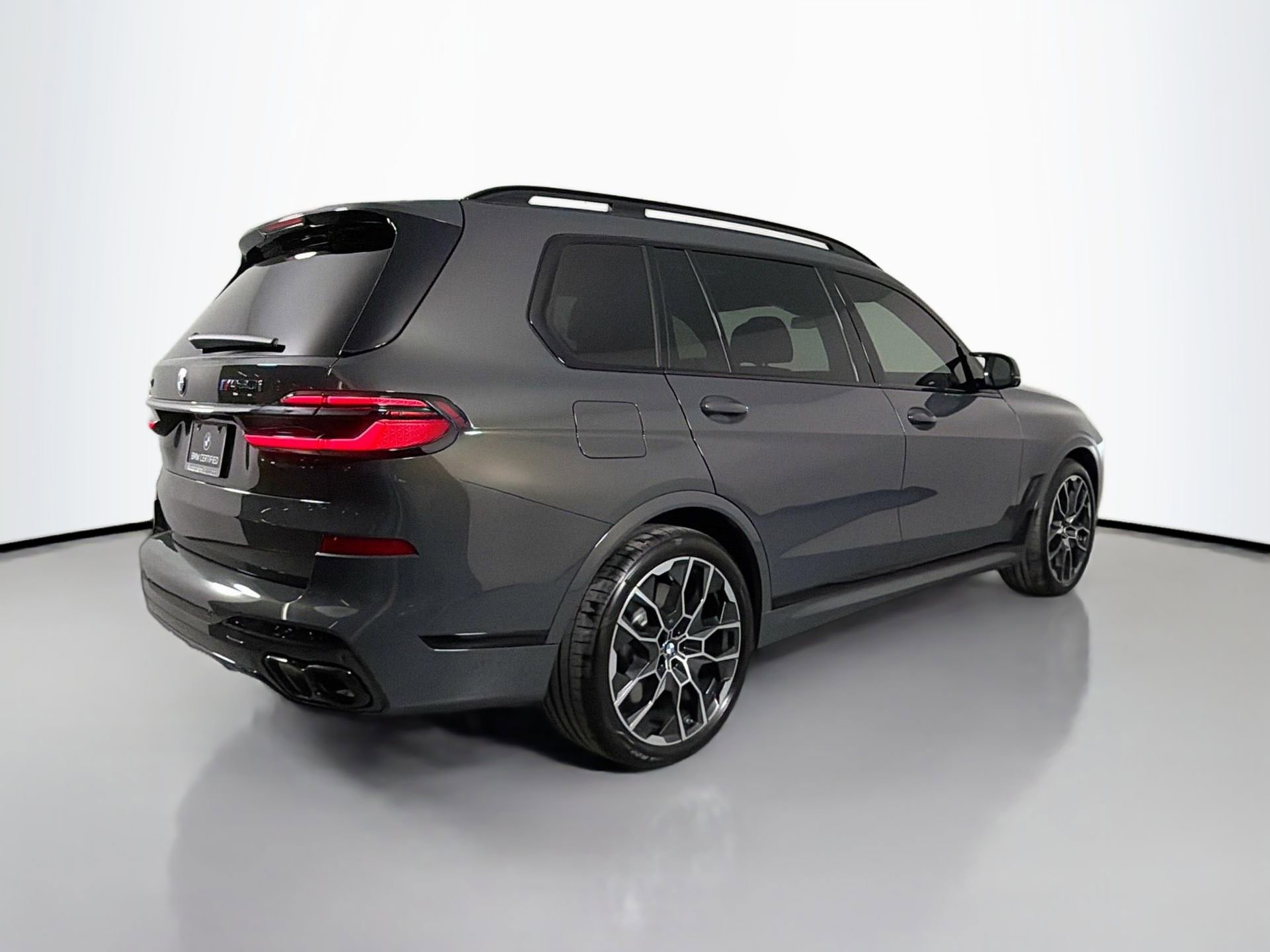 Certified 2026 BMW X7 M60i image 6