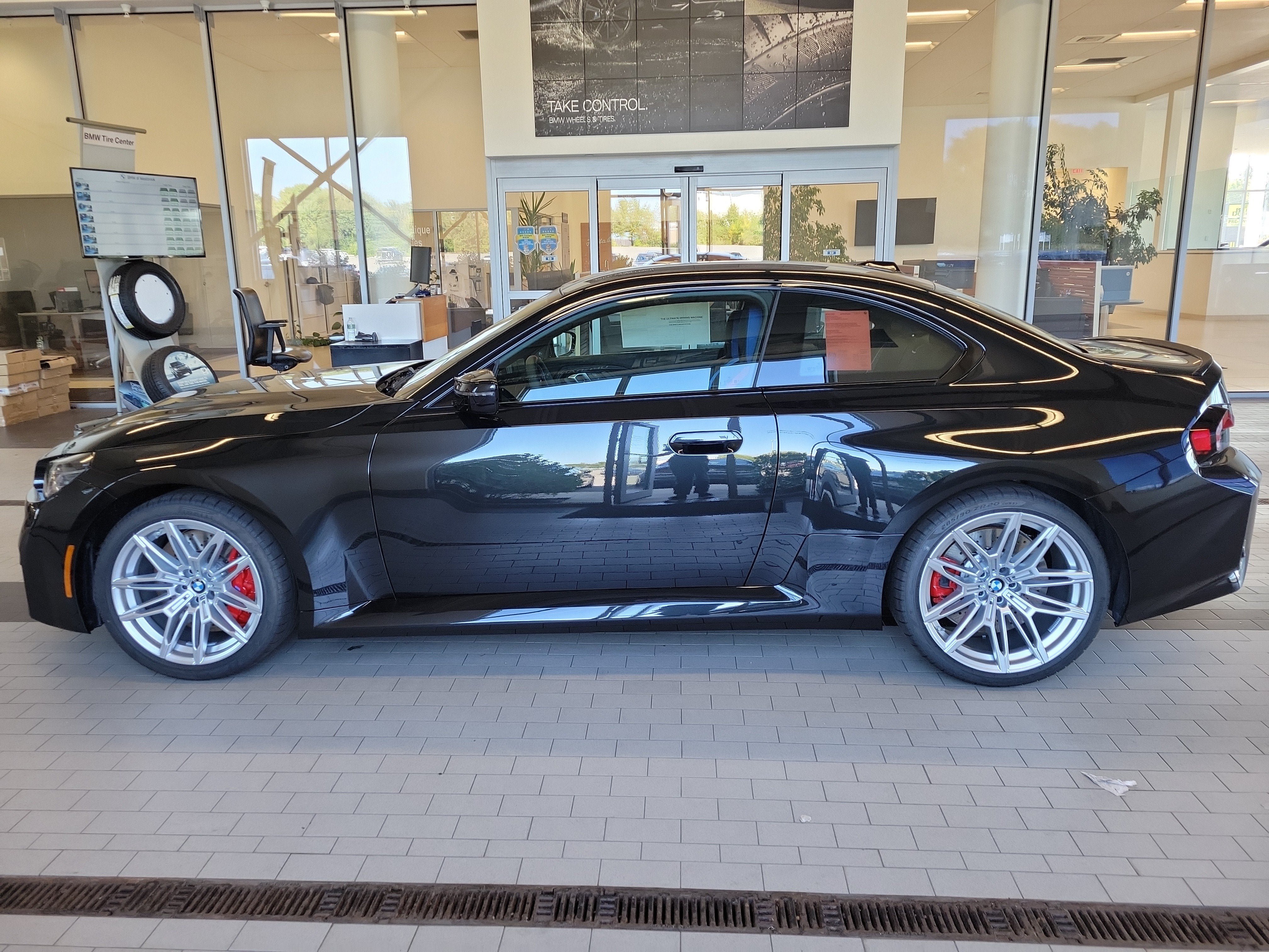 New 2026 BMW M2 w/ Lighting Package RWD image 2
