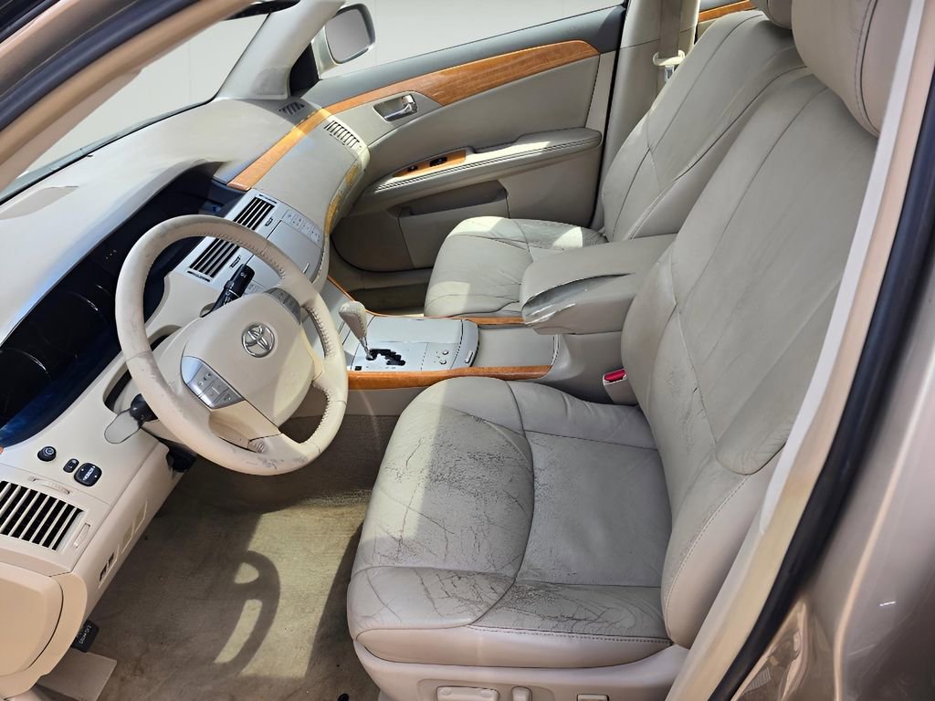Used 2007 Toyota Avalon XLS image 29