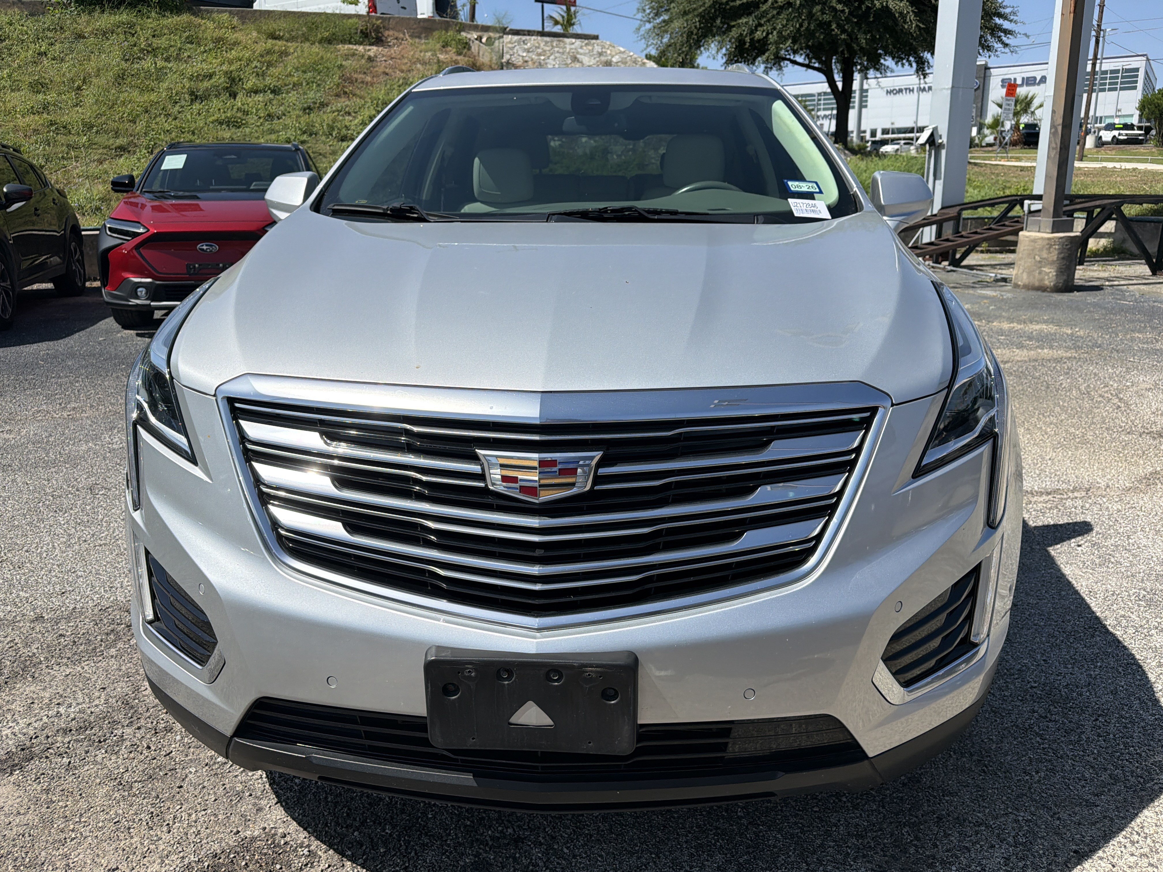 Used 2019 Cadillac XT5 Premium Luxury w/ Driver Assist Package FWD image 8