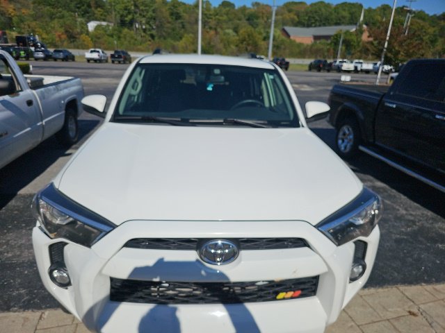Used 2019 Toyota 4Runner SR5 RWD image 9