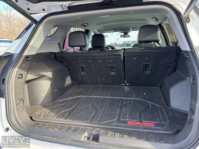 Used 2023 GMC Terrain SLT image 5