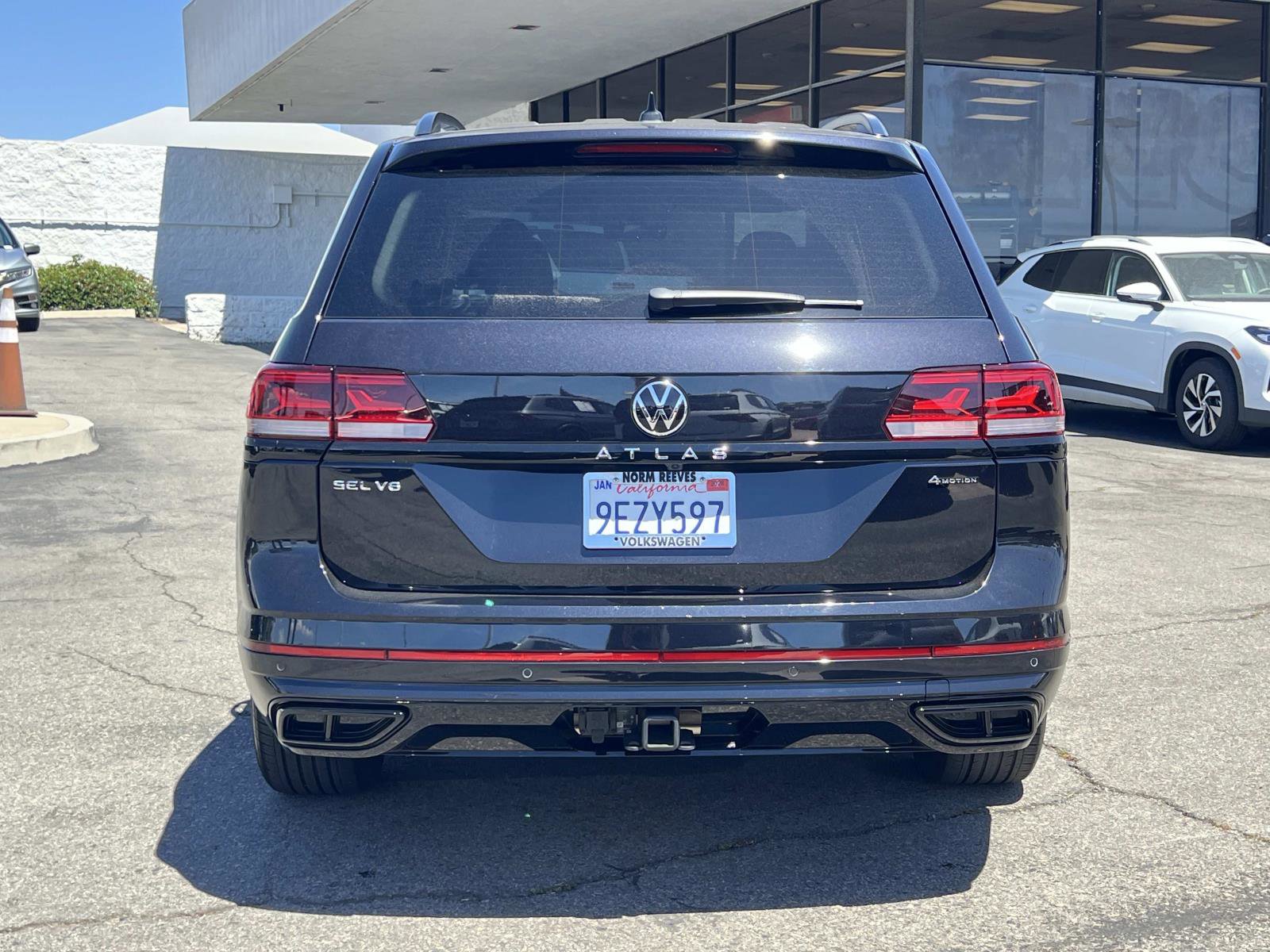 Certified 2023 Volkswagen Atlas SEL R-Line AWD/4WD image 27