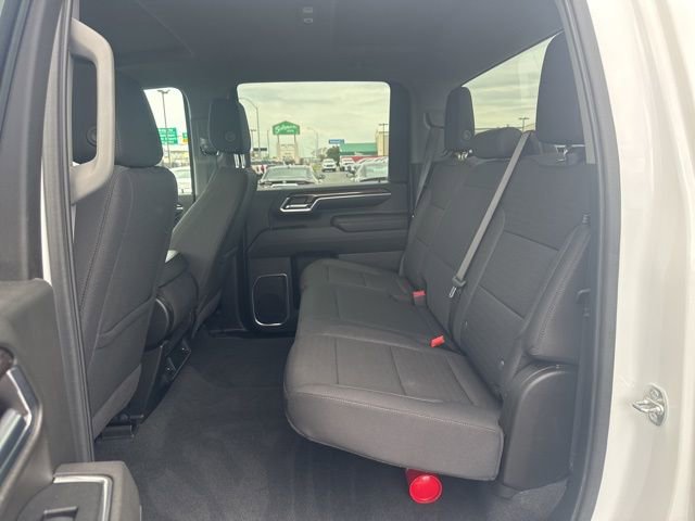 Used 2024 Chevrolet Silverado 3500 LT image 18