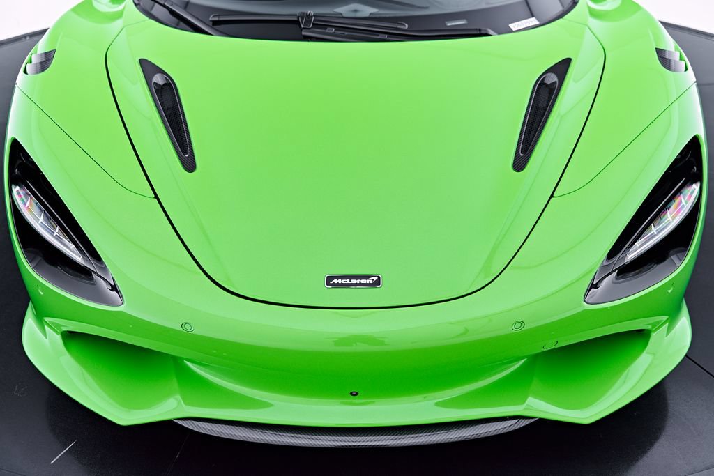 Used 2025 McLaren 750S Spider RWD image 39