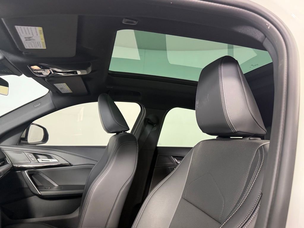 Used 2025 BMW X2 xDrive28i w/ Convenience Package image 24