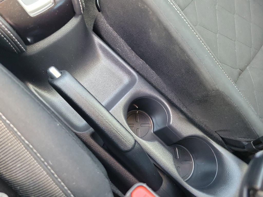 Used 2020 Nissan Kicks SV FWD image 28