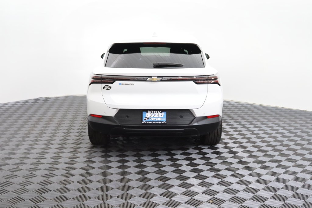 Certified 2026 Chevrolet Equinox EV LT FWD image 7