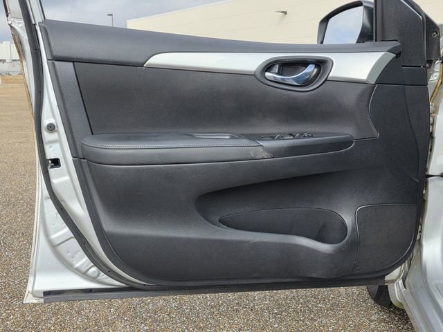 Used 2017 Nissan Sentra S image 13