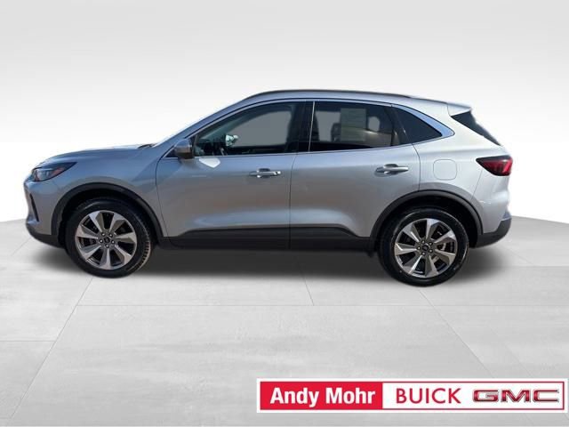 Used 2024 Ford Escape Platinum image 7