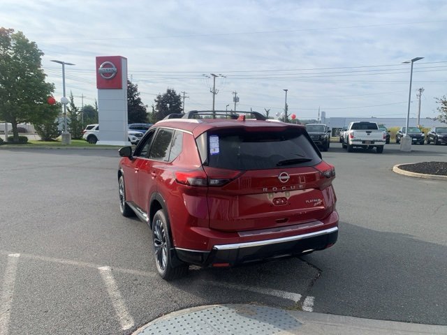 New 2026 Nissan Rogue Platinum image 5