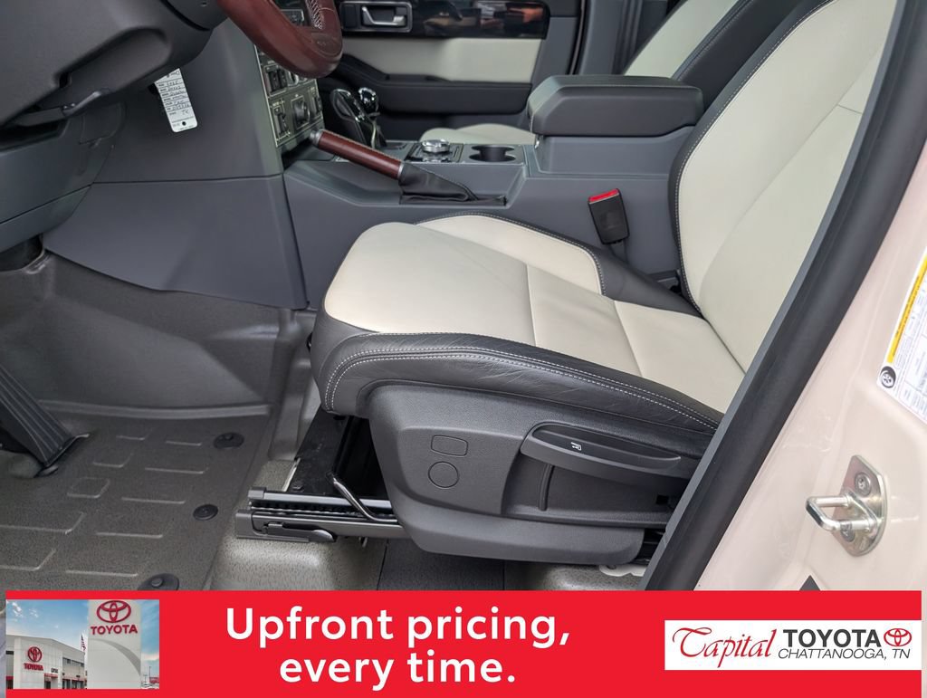 Used 2025 INEOS Grenadier Quartermaster AWD/4WD image 12