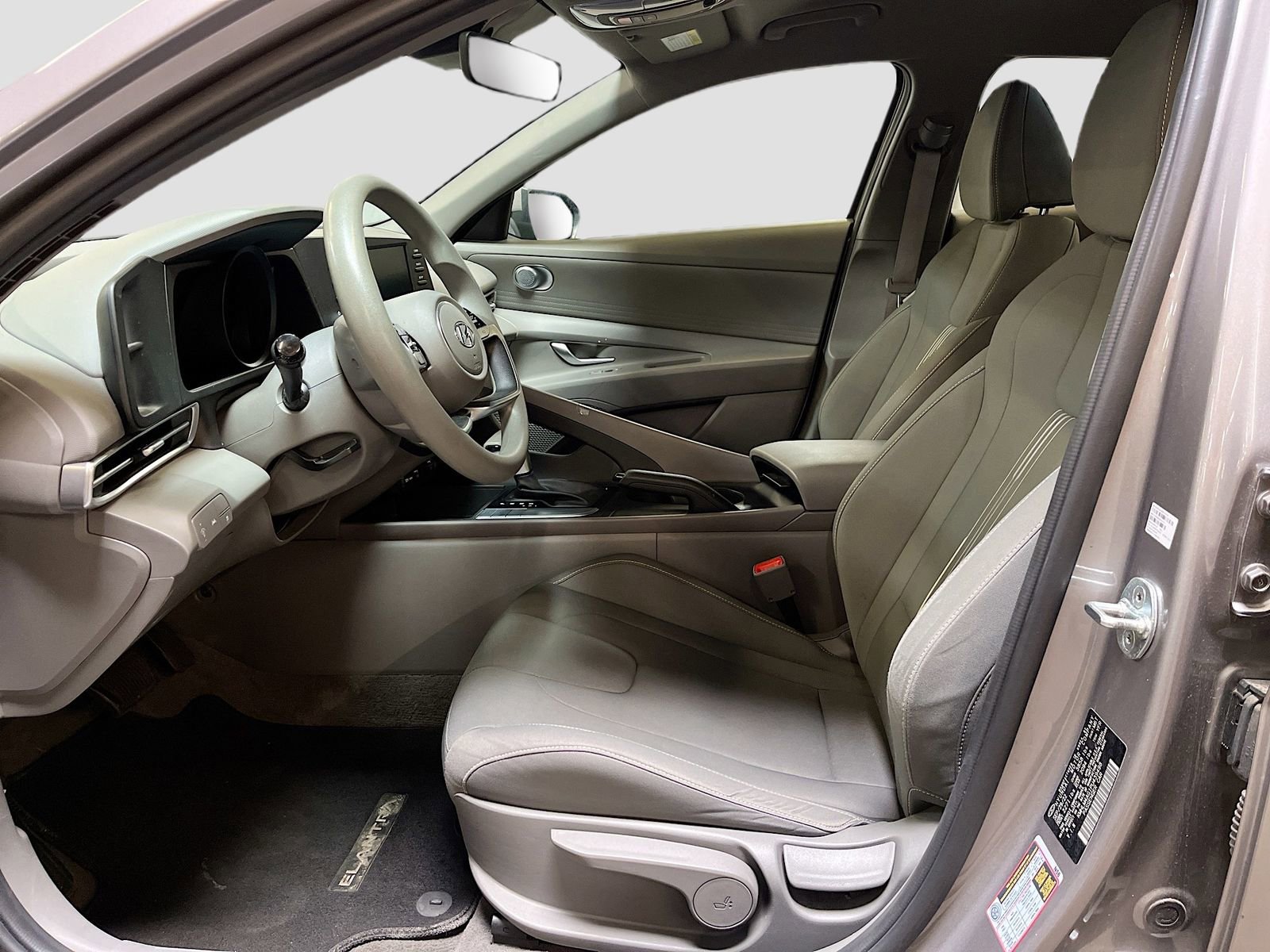 Used 2023 Hyundai Elantra SEL w/ Cargo Package FWD image 19