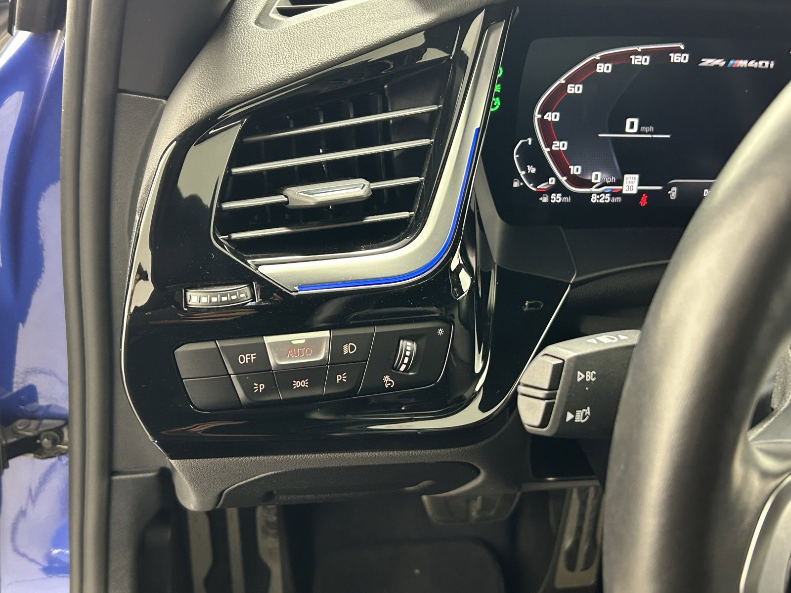 Used 2023 BMW Z4 M40i w/ Premium Package image 28