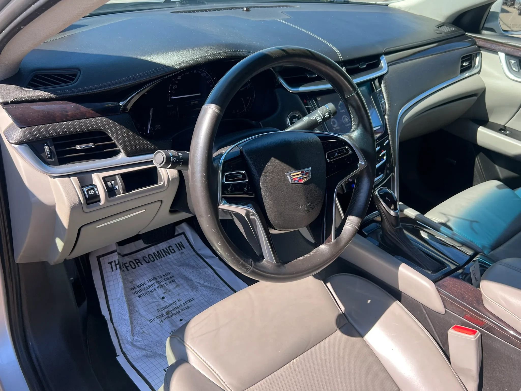 Used 2017 Cadillac XTS Luxury image 14