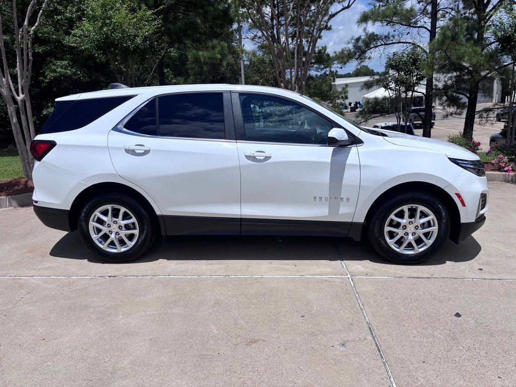 Used 2024 Chevrolet Equinox LT AWD/4WD image 5