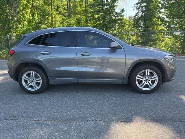 Used 2021 Mercedes-Benz GLA 250 image 11