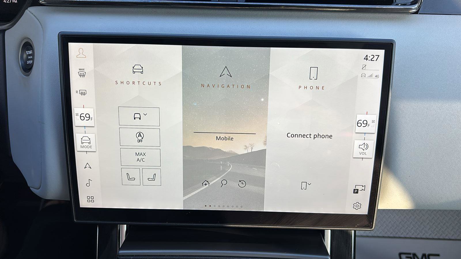 Used 2025 Land Rover Range Rover Velar Dynamic SE image 31