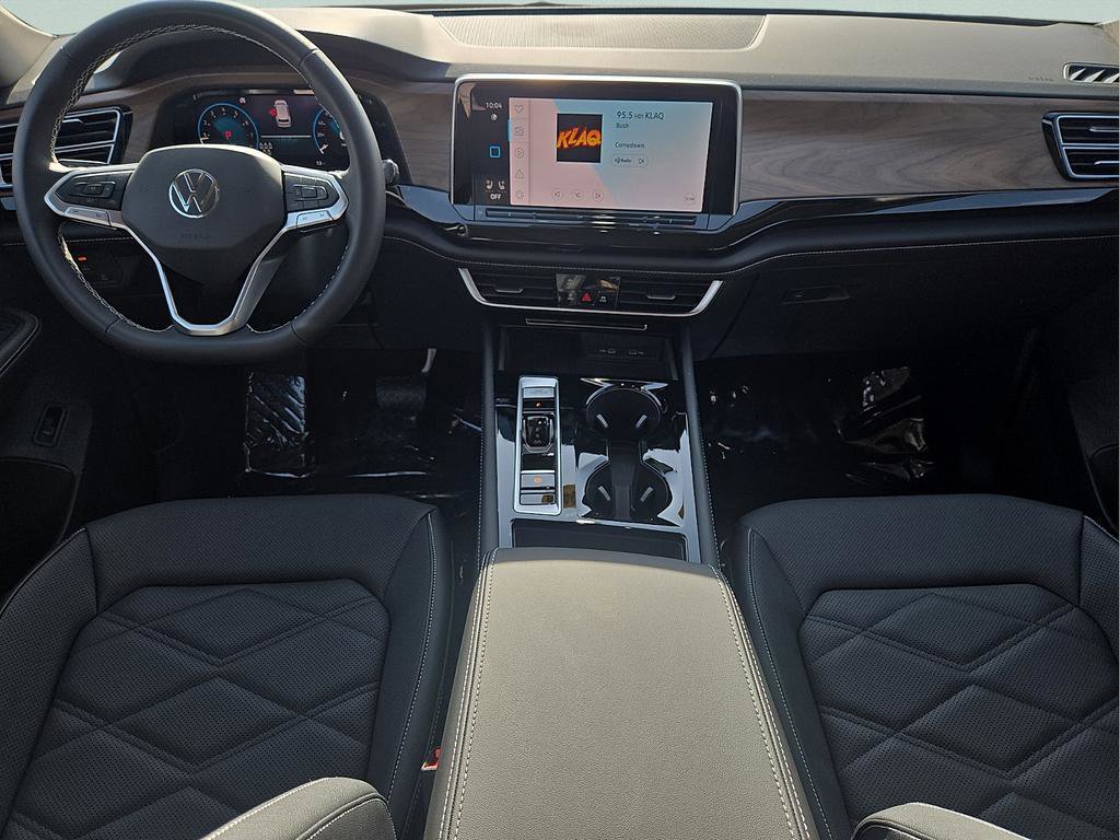 New 2026 Volkswagen Atlas SE image 13