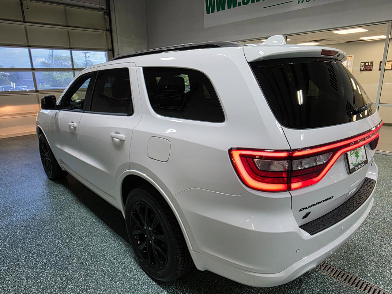 Used 2018 Dodge Durango GT w/ Premium Group AWD/4WD image 9