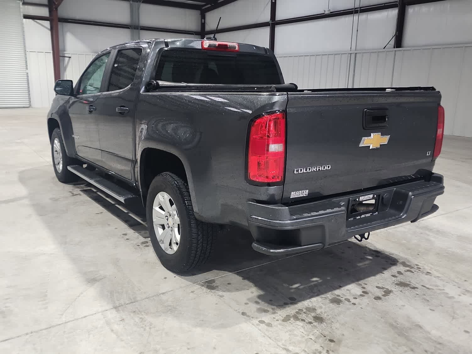 Used 2016 Chevrolet Colorado LT w/ LT Convenience Package RWD image 3