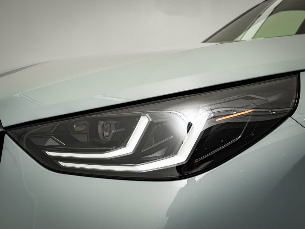 New 2026 BMW X3 xDrive30 w/ Premium Package image 14