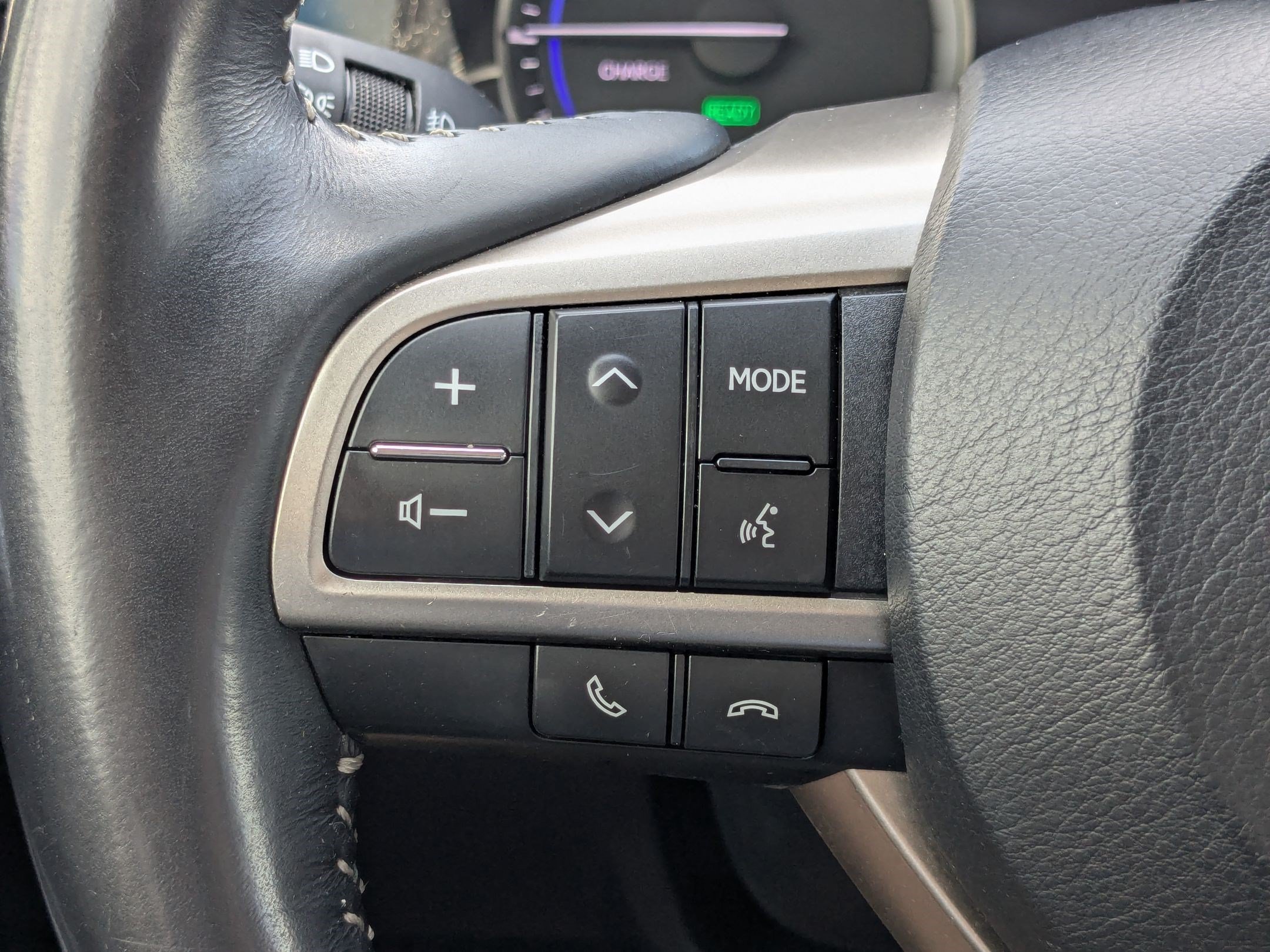 Used 2019 Lexus RX 450hL Luxury w/ Accessory Package AWD/4WD image 20