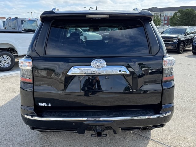 Used 2023 Toyota 4Runner Limited AWD/4WD image 6