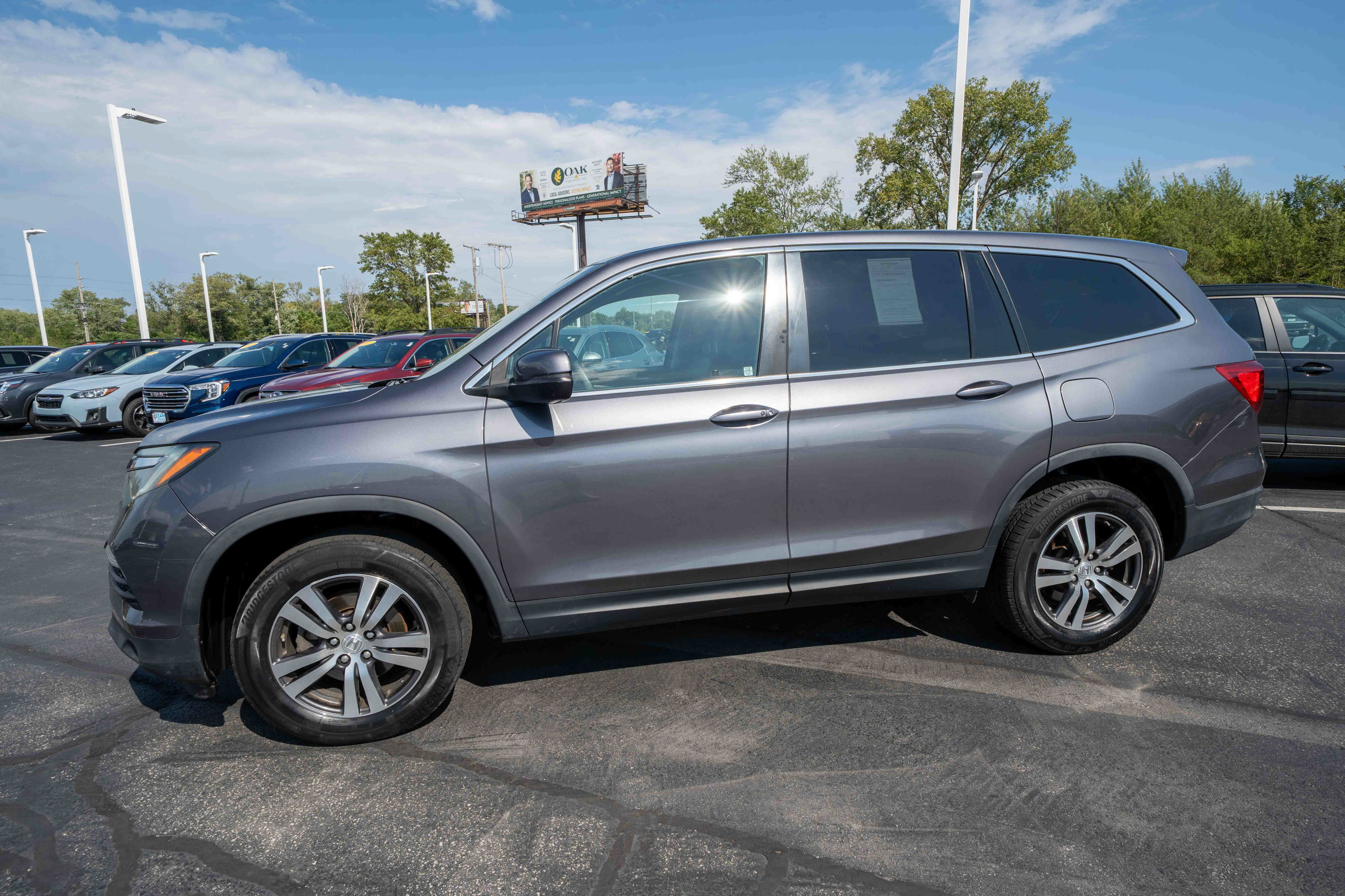 Used 2017 Honda Pilot EX-L image 3