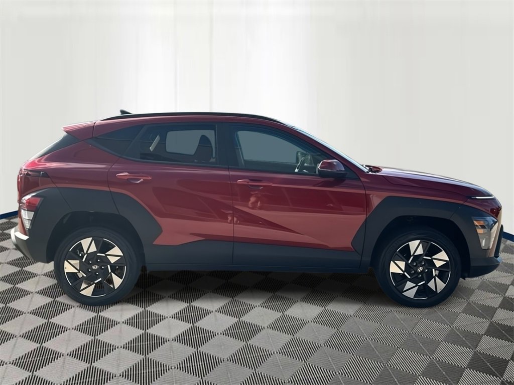 Used 2025 Hyundai Kona SEL image 6