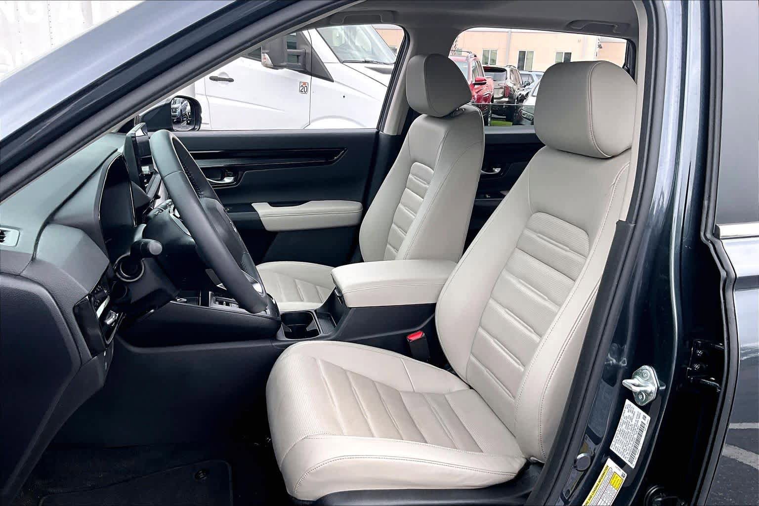 Used 2023 Honda CR-V EX-L image 8