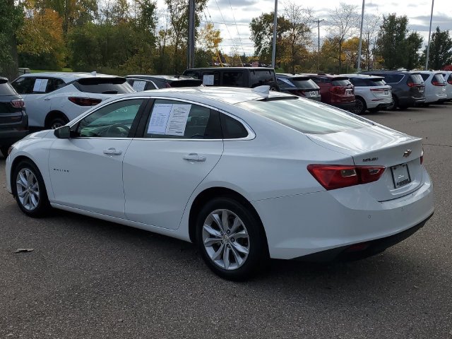 Used 2025 Chevrolet Malibu LT FWD image 4