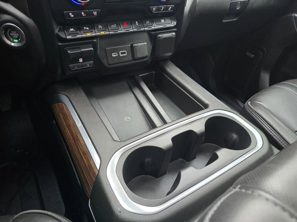 Used 2021 Chevrolet Silverado 1500 High Country w/ Technology Package image 34