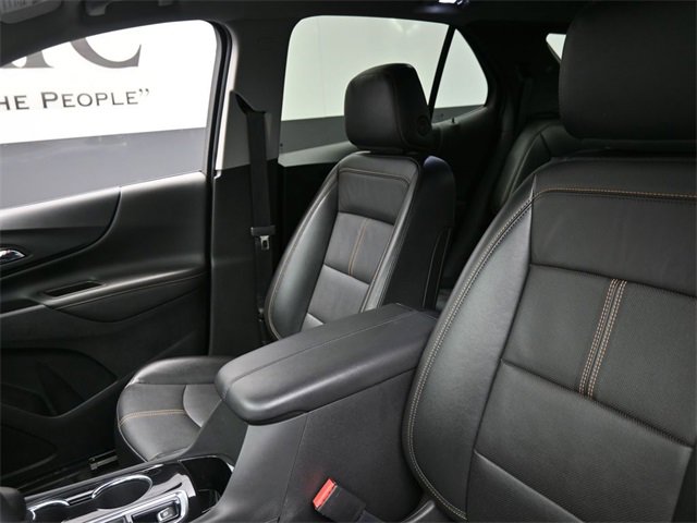 Used 2023 Chevrolet Equinox Premier image 16